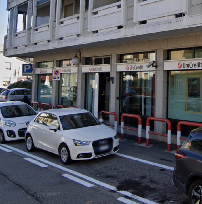 Colpo della &quot;banda dei bancomat&quot; a Trecate
