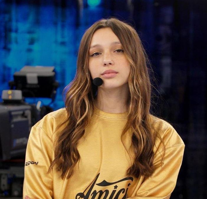 Per la vigevanese Sarah Toscano dopo la finale di &quot;Amici&quot; è in arrivo un EP con Warner Music