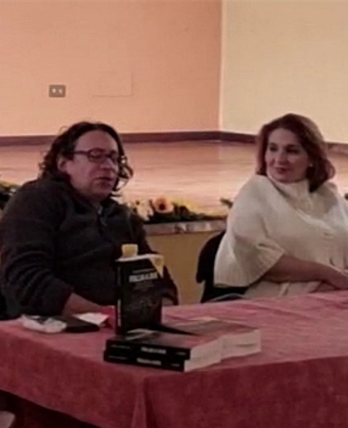 Sartirana, presentato il libro &quot;Follia a Due&quot; di Marco Marinoni