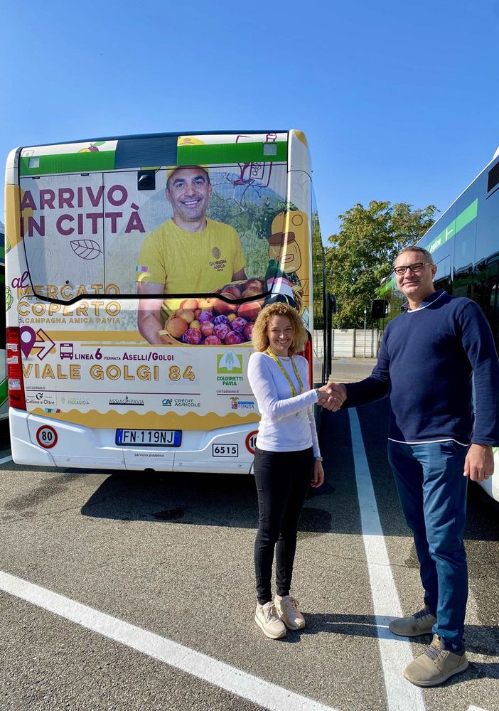 Pavia: Mercato Coperto, parte la campagna sugli autobus cittadini