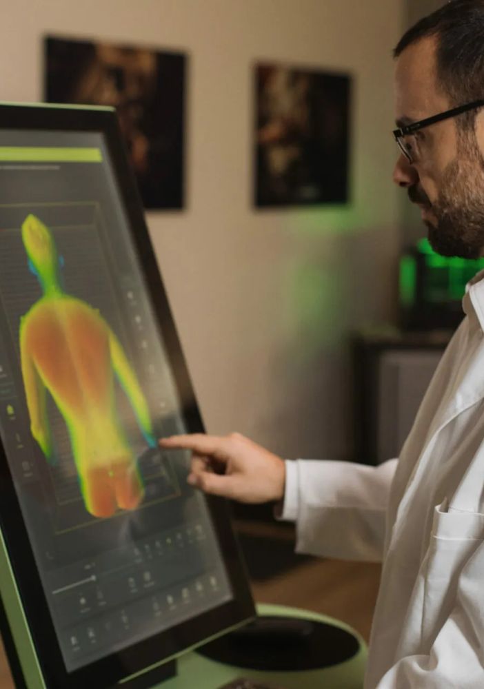 Istituto di Cura Città di Pavia: a disposizione dei pazienti un sistema diagnostico per i disturbi della colonna vertebrale, che utilizza l'intelligenza artificiale