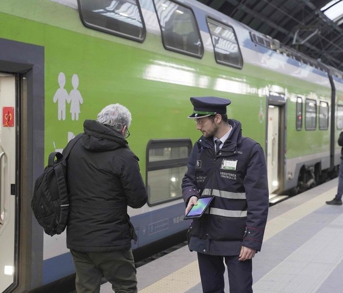 Trenord, 35 operatori in più per assistenza e controllo “portoghesi” nelle stazioni