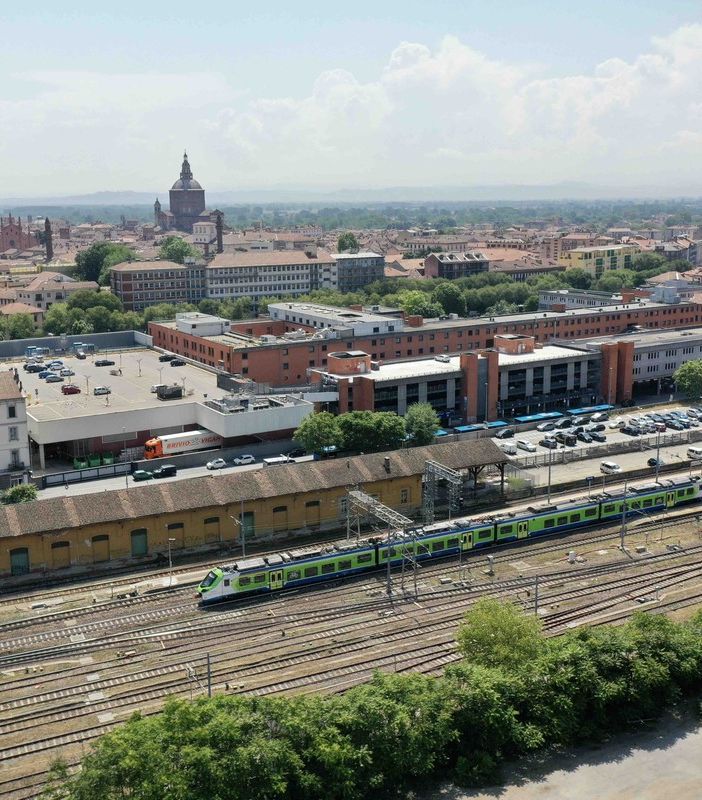 Trenord: dopo Caravaggio e Colleoni, sulle linee pavesi arriva il treno nuovo Donizetti