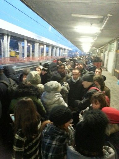 Pavia: Trenord, sulla Pavia-Milano da inizio gennaio 173 ore di ritardo