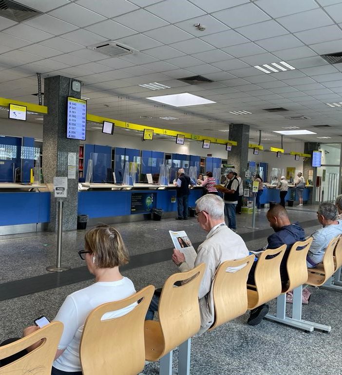 Poste Italiane: prenota con le app il pagamento dell’Imu negli uffici postali della provincia di Pavia
