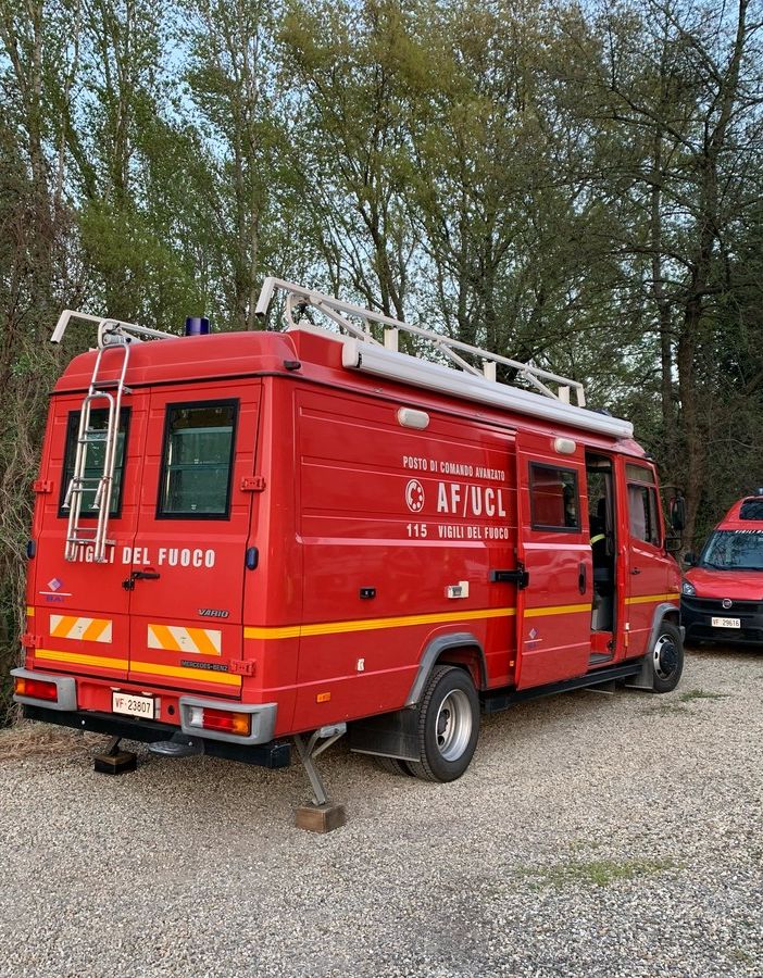 Pavia, 73enne scomparsa: i Vigili del fuoco setaccciano i boschi della zona