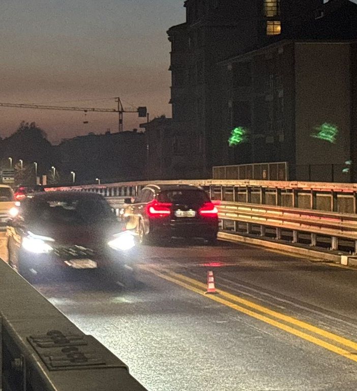 Novara, il cavalcavia 25 aprile riapre al traffico dopo due anni di lavori