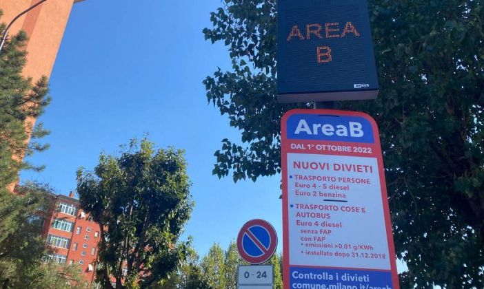 Milano, da lunedì 2 ottobre nuove norme per area B e C