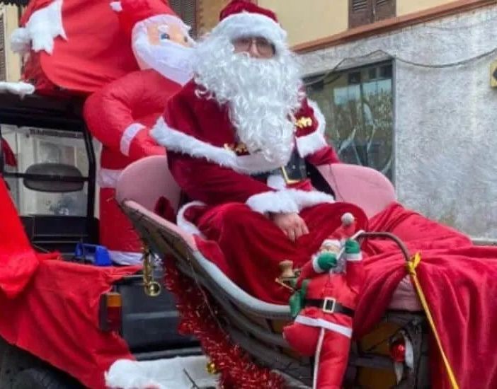 Abbiategrasso, la rissa dei Babbi Natale finisce sul Corriere della Sera…