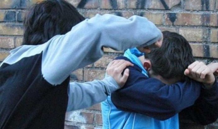 Bullismo a Pavia, sospesi i compagni di classe