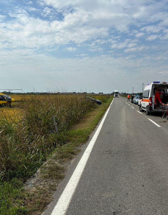 Ottobiano: scontro auto moto sulla statale 756, 56enne trasportato in elicottero al San Matteo
