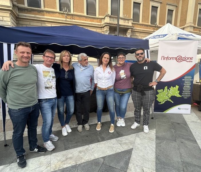 VIDEO. La maglia di Chiellini, il dono di Ocon: «La festa dello sport è anche amore». Tutti uniti dal ricordo di Chiara e Cristian