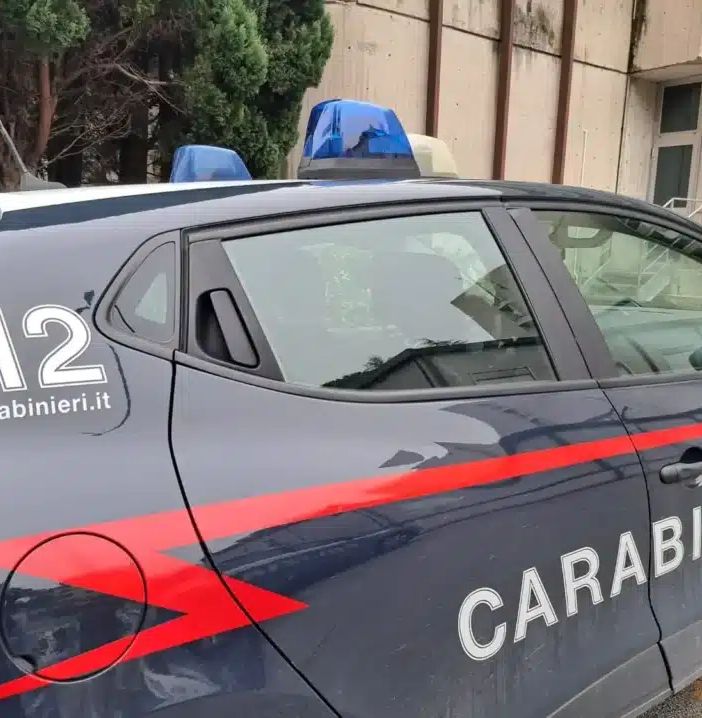 Magenta, la mamma del ragazzo ritrovato: “Grazie ai Carabinieri e a tutti quelli che ci hanno aiutato”