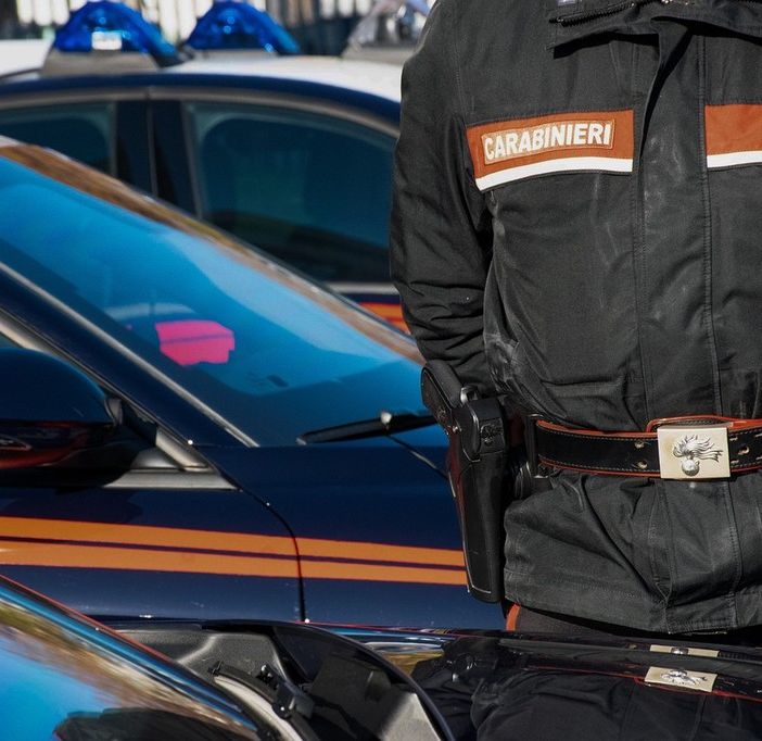 Novarese, stalliere morto in incendio: sarebbe stato lui ad appiccarlo