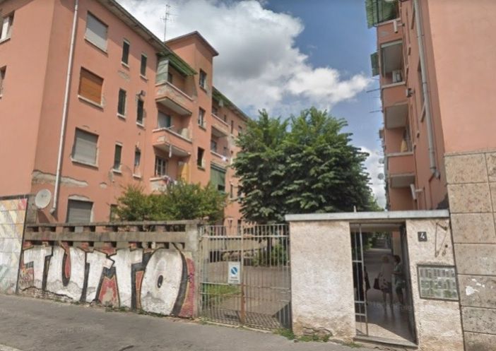 Occupazione case al Giambellino: condannati