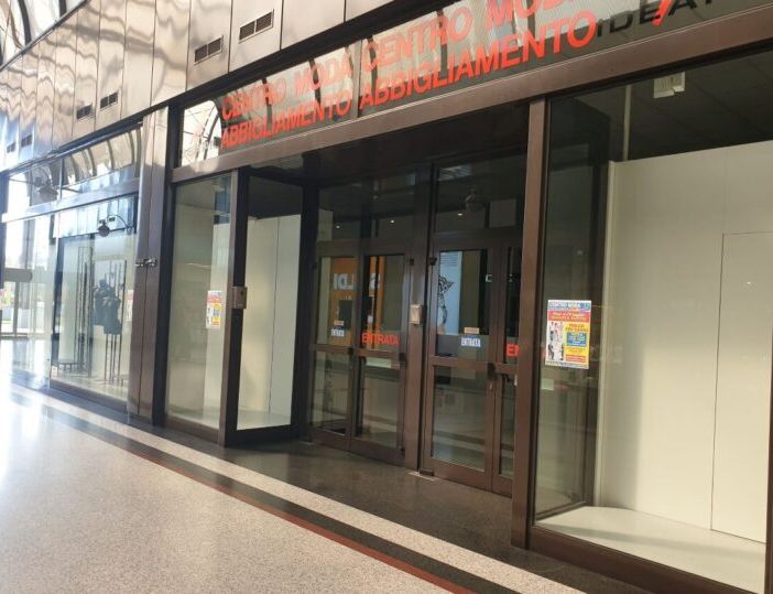 Magenta: chiude il centro moda Idea Più, i Cub impugnano i licenziamenti delle commesse