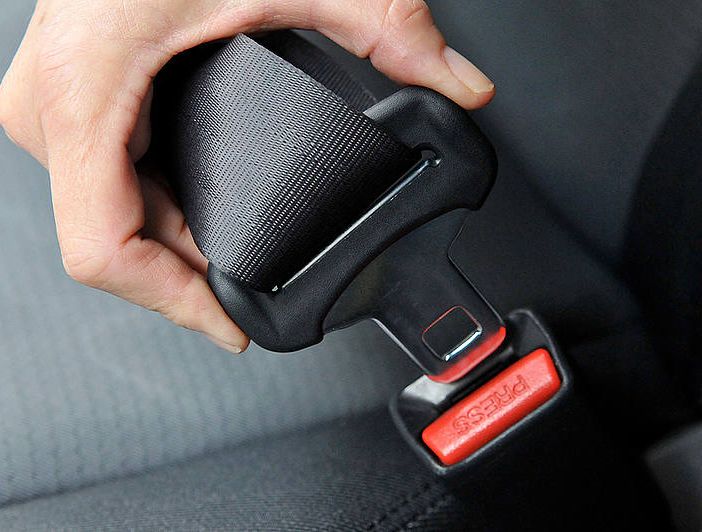Anas, dati allarmanti: 1 italiano su 3 non usa le cinture auto