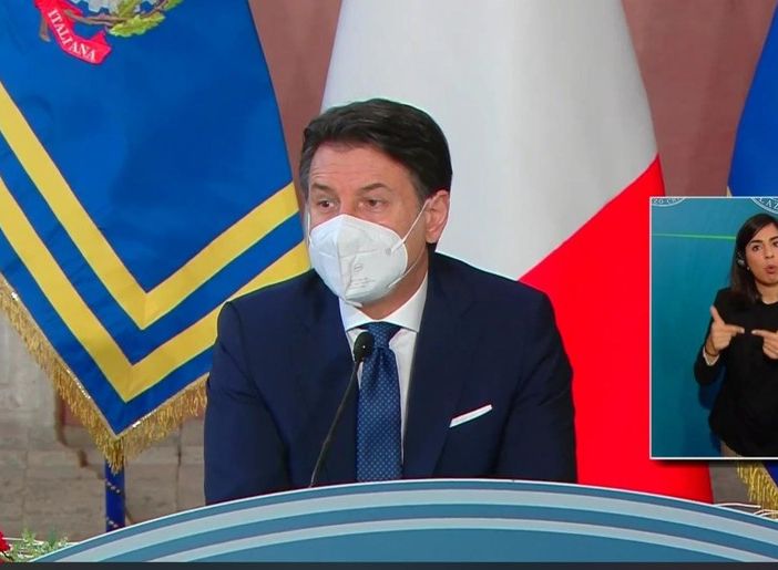 Recovery Fund, campagna vaccinale e tenuta della maggioranza, Conte: «Non disperdere occasioni e patrimonio di credibilità»