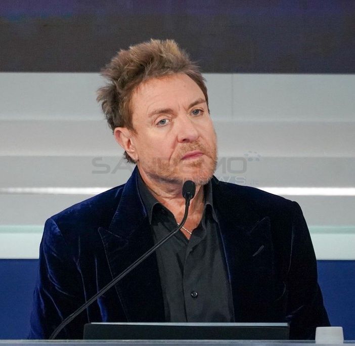 I Duran Duran a Sanremo 40 anni dopo la prima volta: “Ricordiamo ancora Pippo Baudo. I ragazzi ci seguivano impazziti in motorino”