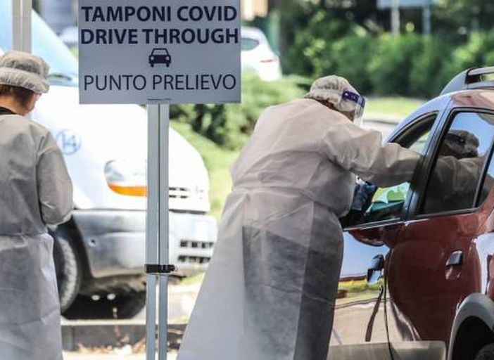 Emergenza vento: chiuso anche il Drive Through di Trenno. Vaccinazioni spostate a Milano Baggio