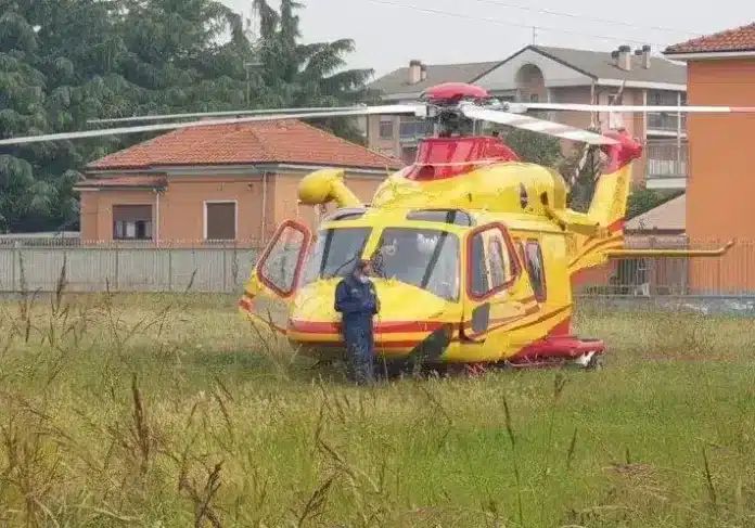 Grave infortunio a Corbetta, 70enne elitrasportato al Niguarda
