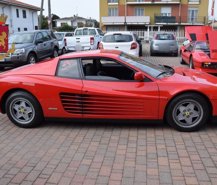 Ladri di rame diventati nababbi: avevano 2 Ferrari, denaro e immobili