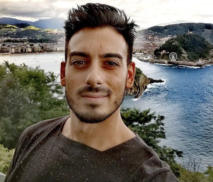 «Addio Davide, resterai sempre nel nostro cuore»