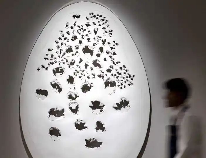 Rarissimo dipinto di Fontana venduto per 20 milioni di dollari a New York