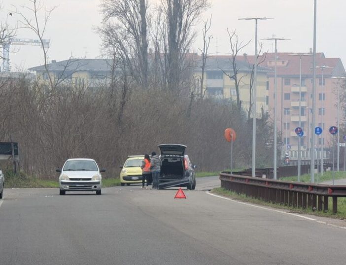 Corbetta: incidente tra due auto al confine con Magenta, in zona &quot;funtanin faso&quot;