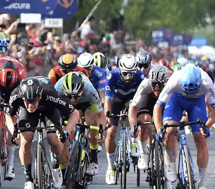 Vercelli, passa il Giro d'Italia: attenzione ai divieti