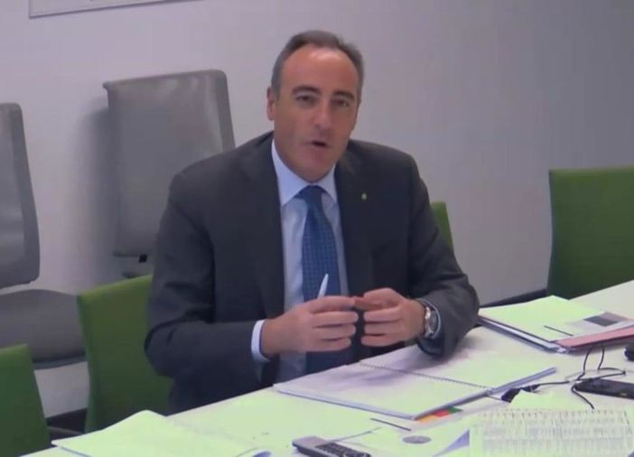 Poche vaccinazioni anti-Covid in Lombardia? Gallera: «Da lunedì 4 gennaio si arriverà a 10mila dosi somministrate al giorno»