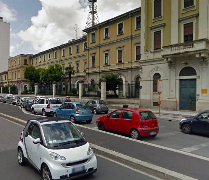 Milano, incidente in via Melchiorre Gioia: muore 85enne