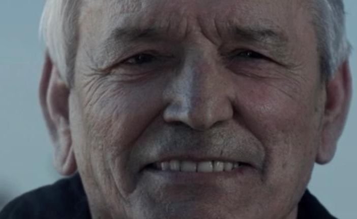 Malore in casa per Gigi Riva: la Sardegna in ansia per Rombo di Tuono
