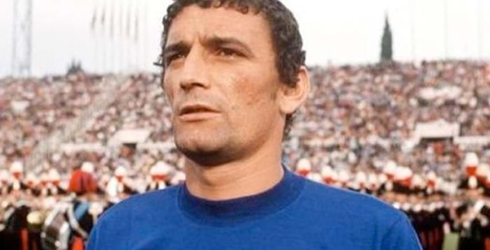 Gigi Riva leggenda del calcio italiano, aveva 79 anni