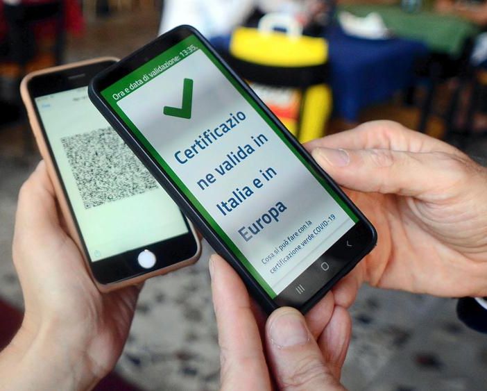 Super Green Pass: controlli a tappeto dei carabinieri tra Voghera e Bassa Lomellina, poche le infrazioni rilevate