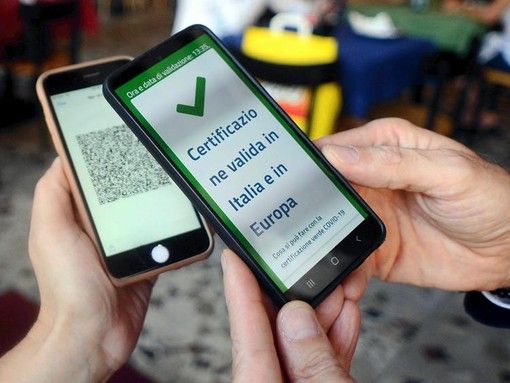 Che cosa posso fare con o senza il green pass? Tutte le risposte nelle Faq del governo