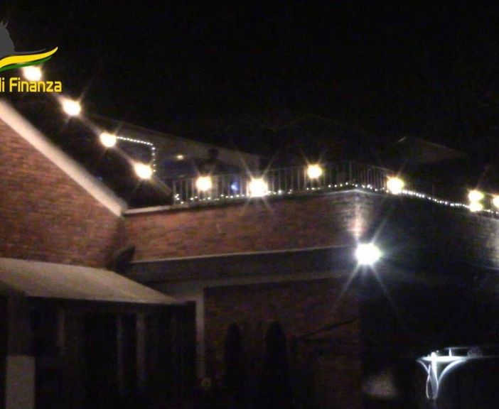 Discoteca abusiva a Castellanza: denunciati 4 organizzatori di eventi