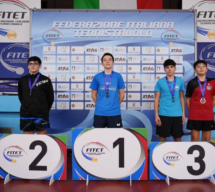 Tennistavolo: torneo nazionale giovanile, nell’U15 piazza d’onore per Gabriel Deleraico