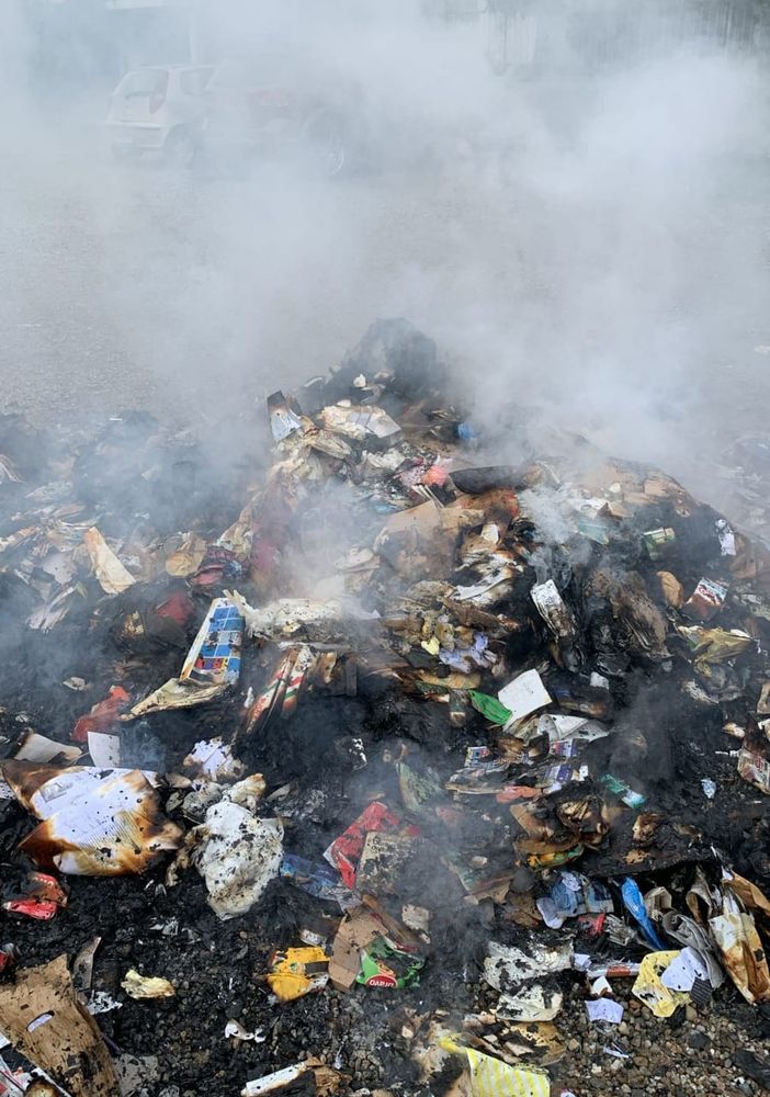 Abbiategrasso, pile conferite erroneamente in un compattatore della carta che prende fuoco. Il presidente Bonasegale: “Più” senso civico e attenzione da parte della cittadinanza per la salvaguardia del nostro eco-sistema”