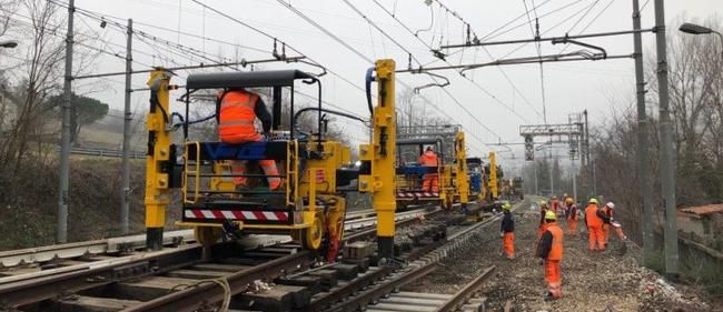 Varese/Milano, l’ndrangheta nei lavori ferroviari: maxi blitz della Gdf, 15 arresti e 6 milioni di sequestri