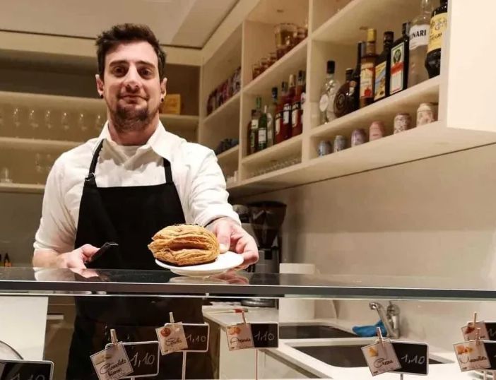 Buccinasco nel dolore per la morte del giovane Ivano Calzighetti, investito e ucciso sulla sua bicicletta
