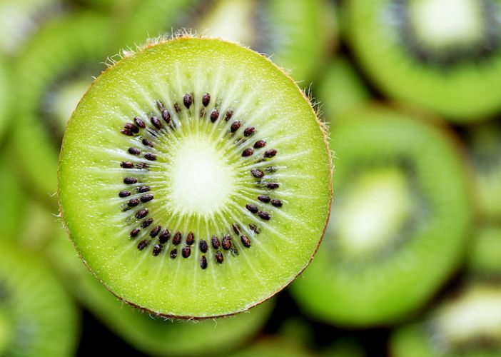 Legnano: intolleranza al kiwi, tre bambini al pronto soccorso