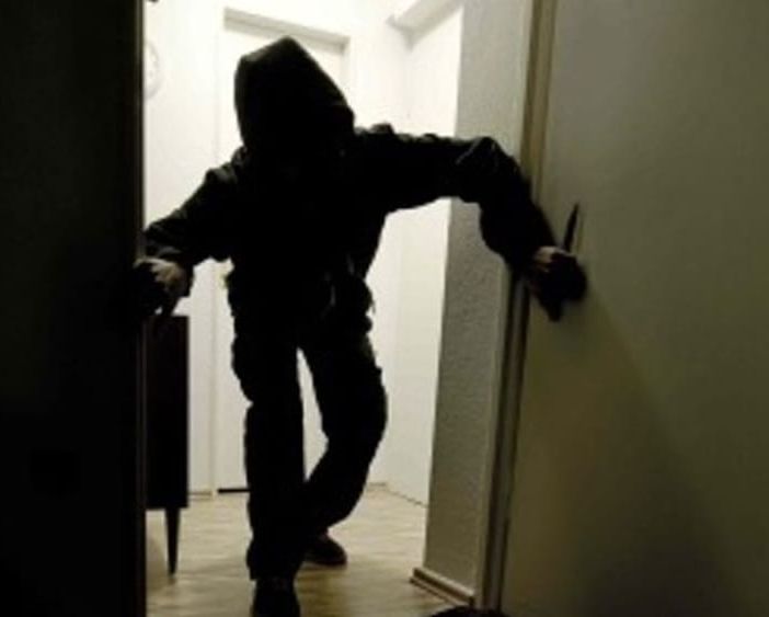 Novara, arrestata seconda donna per i furti in casa