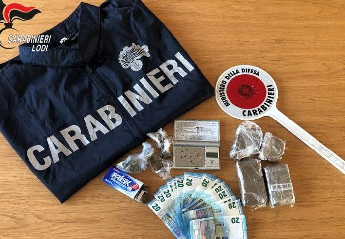 Milano-Lodi, stroncata rete di spacciatori: 9 arresti