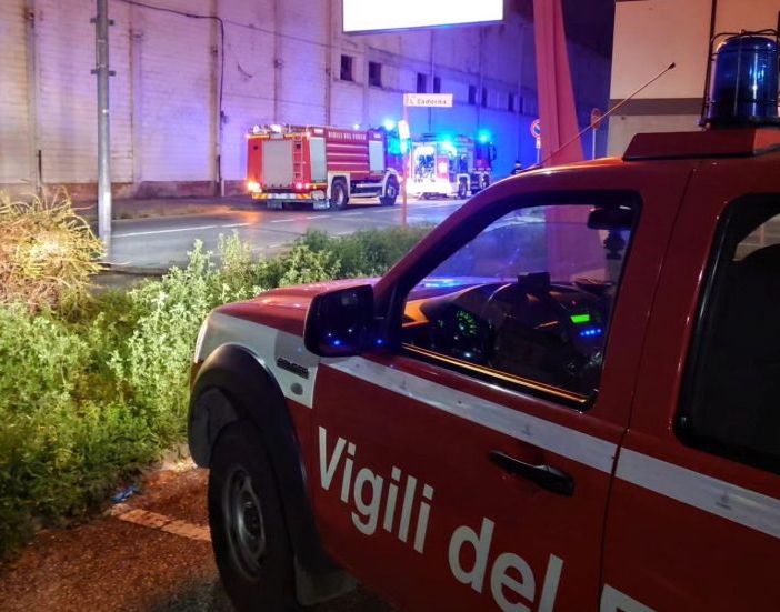 Mortara: doppio incendio nell'area dell'ex fabbrica Marzotto