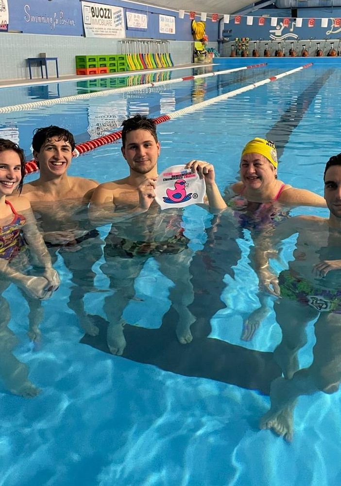 Nuoto, pioggia di medaglie per i nuotatori master dell'H2Sport Vigevano a Novara