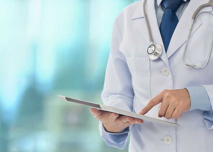 Operazione dei Nas in tutt'Italia: 165 posizioni irregolari in ospedali e Rsa