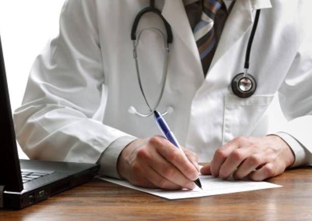 Asst Pavia cerca medici per hub vaccinale di Vigevano