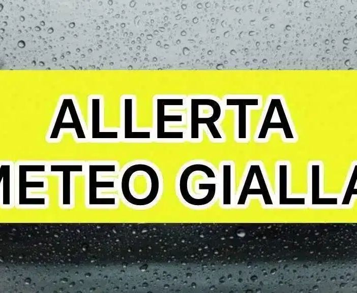 Lombardia, allerta meteo gialla sino a domani
