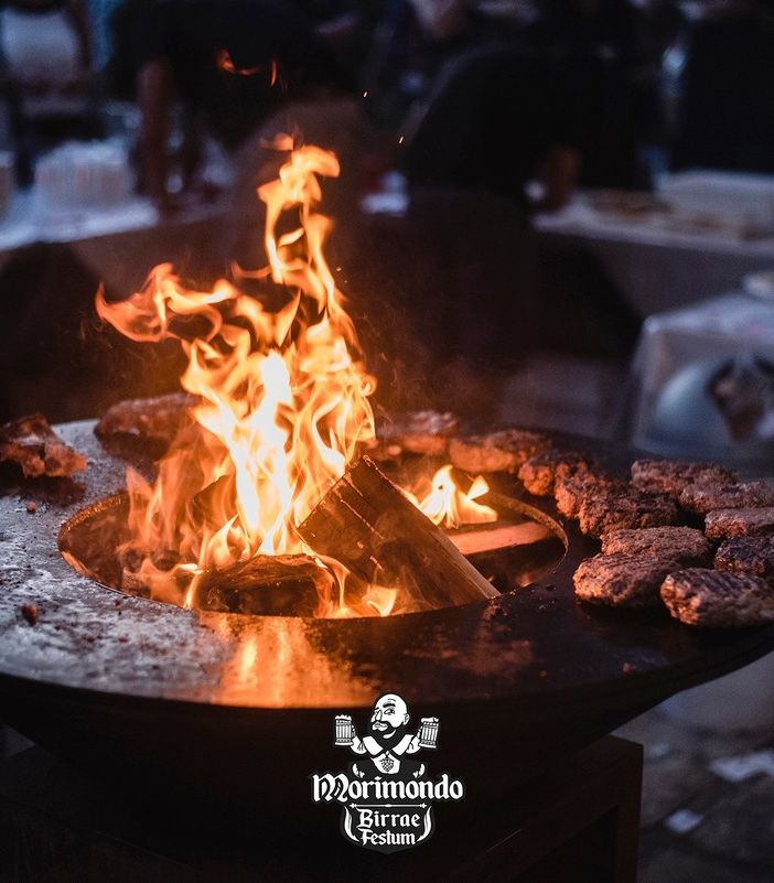 Morimondo Festum 2023, festa della birra con ristoranti aperti e street food nel borgo